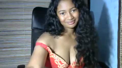 Snapshot of chechick_sahu chatting on 02-05-26, 05:01 Angel online show from 02-05-26, 05:01