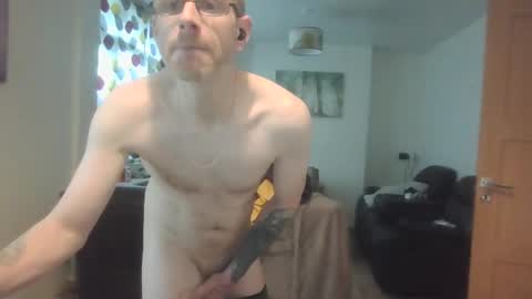 Snapshot of cheeky19841 chatting on 12-23-24, 10:21 cheeky19841 online show from 12-23-24, 10:21