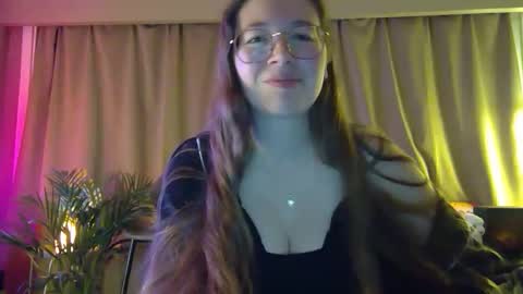 CheekyNightOwl online show from 09-12-25, 08:42