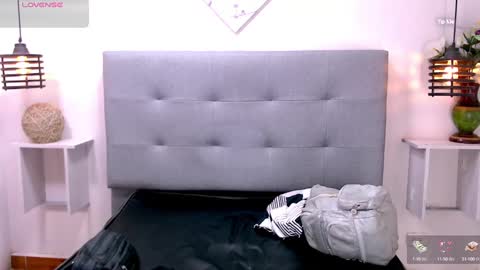 Snapshot of cheelsea_ chatting on 02-04-25, 03:33 cheelsea_ online show from 02-04-25, 03:33