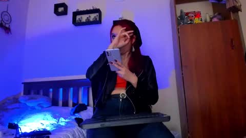 Miss Cheeryl online show from 01-25-25, 04:34