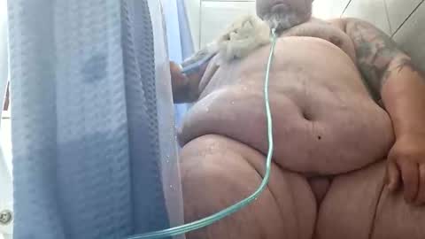 Snapshot of chefjoe_light chatting on 11-12-25, 02:39 chefjoe_light online show from 11-12-25, 02:39