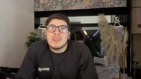   online show from 01-12-26, 04:07