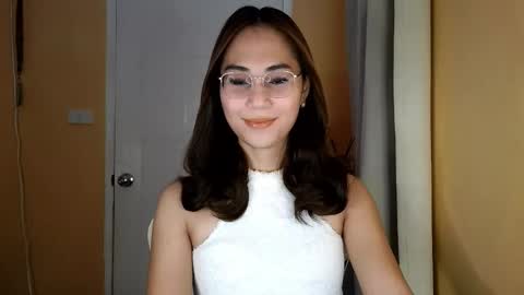 chelly4u69 online show from 03-18-26, 01:53