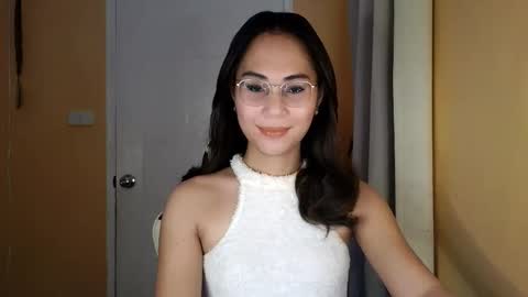 chelly4u69 online show from 03-28-26, 01:49