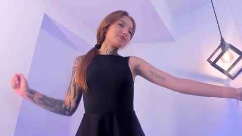 Chelsea  online show from 10-23-25, 09:24