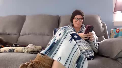 Chelsea online show from 11-17-25, 03:51