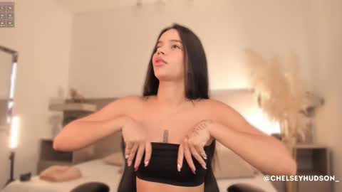 chelsey_hudson online show from 09-27-25, 11:59