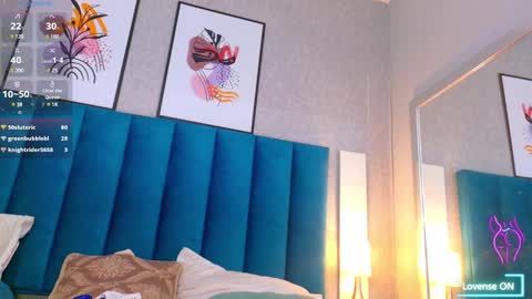   online show from 03-12-25, 12:53