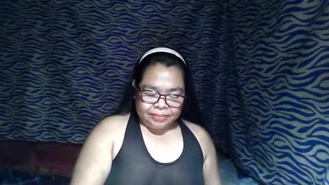 Snapshot of chenita_kits chatting on 11-14-25, 05:44 chenita_kits online show from 11-14-25, 05:44