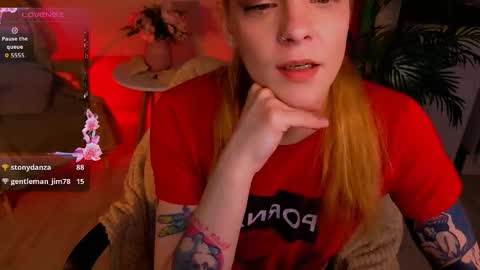 Snapshot of cherrie_sherry chatting on 02-27-26, 10:26 Sherry online show from 02-27-26, 10:26