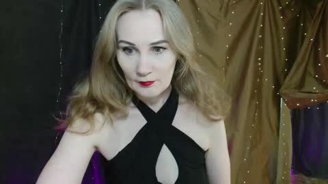 Snapshot of cherry_blossomsx chatting on 09-28-25, 10:42 thanks guys see you tomorrow online show from 09-28-25, 10:42