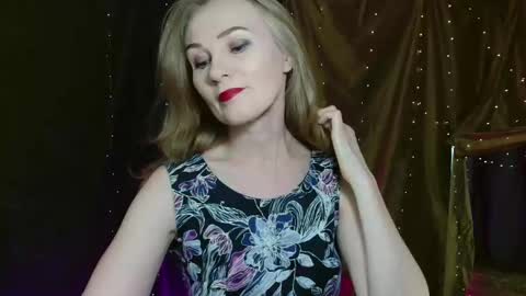 Snapshot of cherry_blossomsx chatting on 10-16-25, 08:37 thanks guys see you tomorrow online show from 10-16-25, 08:37