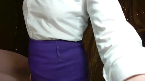 Snapshot of cherry_blossomsx chatting on 10-24-25, 08:44 thanks guys see you tomorrow online show from 10-24-25, 08:44