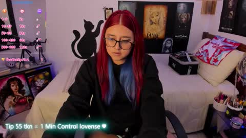 cherry_blushh online show from 12-02-25, 07:31