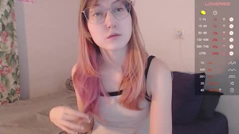 Snapshot of cherry_hazzze chatting on 10-14-25, 05:41 Cheryl online show from 10-14-25, 05:41