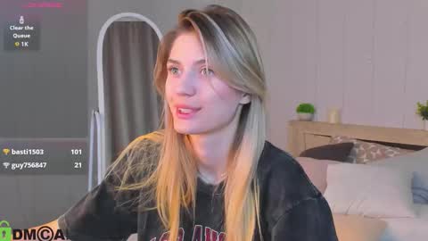 cherry_pr1ce online show from 11-26-25, 12:00