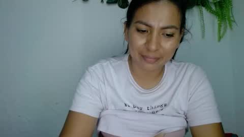 Snapshot of cherry_provocation chatting on 11-25-25, 09:59 cherry online show from 11-25-25, 09:59
