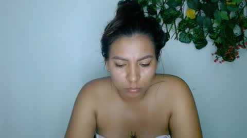 Snapshot of cherry_provocation chatting on 12-21-25, 04:08 cherry online show from 12-21-25, 04:08