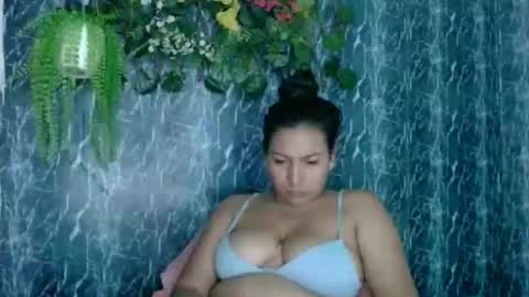 Snapshot of cherry_provocation chatting on 01-16-26, 05:06 cherry online show from 01-16-26, 05:06