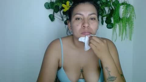 Snapshot of cherry_provocation chatting on 03-10-26, 02:49 cherry online show from 03-10-26, 02:49