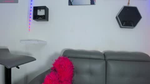 Cherry  online show from 01-31-25, 05:09