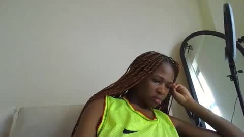 Snapshot of cherryblossom2002 chatting on 11-03-25, 09:54 Cherryblossom2002 online show from 11-03-25, 09:54