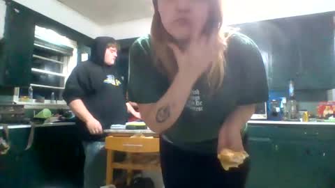 cherrybomb454 online show from 10-31-25, 03:07