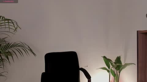 Cherry Lady online show from 12-15-25, 08:35