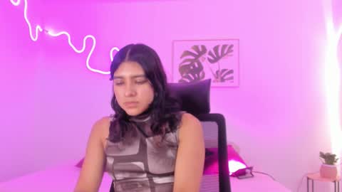 C H E R R Y online show from 10-26-25, 12:55