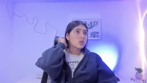 C H E R R Y online show from 11-12-25, 11:54