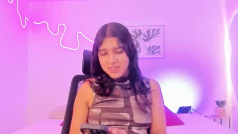 C H E R R Y online show from 11-17-25, 11:38