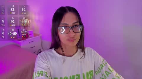 Snapshot of cherrylady2 chatting on 11-06-25, 11:44 Cherry online show from 11-06-25, 11:44