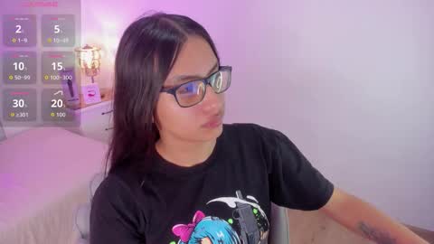 Snapshot of cherrylady2 chatting on 11-07-25, 11:43 Cherry online show from 11-07-25, 11:43