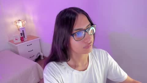 Snapshot of cherrylady2 chatting on 11-09-25, 12:47 Cherry online show from 11-09-25, 12:47