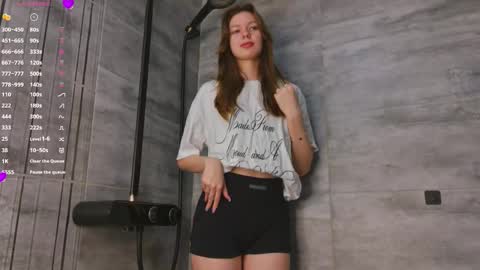 Loise online show from 02-24-26, 05:33