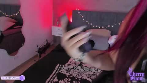 Cherry online show from 11-21-25, 05:17