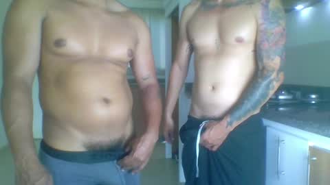 Snapshot of cherryvibes69 chatting on 03-27-26, 01:44 --- online show from 03-27-26, 01:44