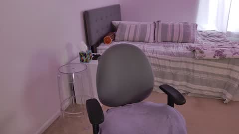 Snapshot of cherryvonfairy chatting on 10-15-25, 06:08 Cheravona CherryVonFairy online show from 10-15-25, 06:08
