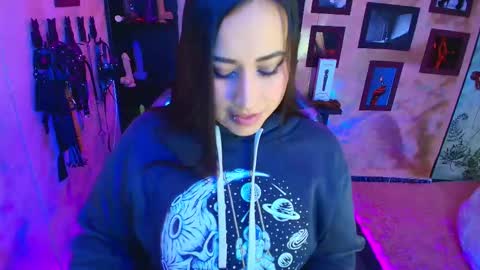 cherry online show from 11-06-25, 03:46