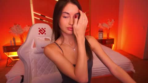 cherryylulu online show from 10-23-25, 07:29