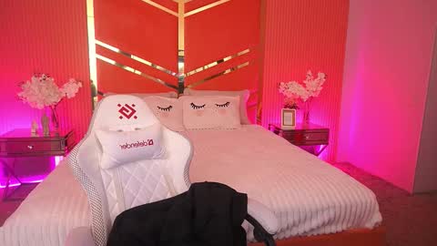 cherryylulu online show from 11-06-25, 08:26