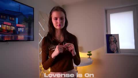 Leia online show from 10-22-25, 02:34