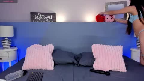 Snapshot of cheryelfox chatting on 02-13-25, 09:17 cheryelfox online show from 02-13-25, 09:17
