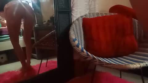 Cheryl6Fox online show from 11-22-25, 07:46