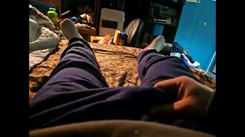 Snapshot of chevyman3219 chatting on 12-25-24, 01:31 chevyman3219 online show from 12-25-24, 01:31