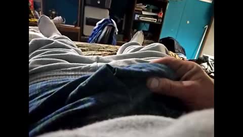 Snapshot of chevyman3219 chatting on 11-12-25, 01:50 chevyman3219 online show from 11-12-25, 01:50