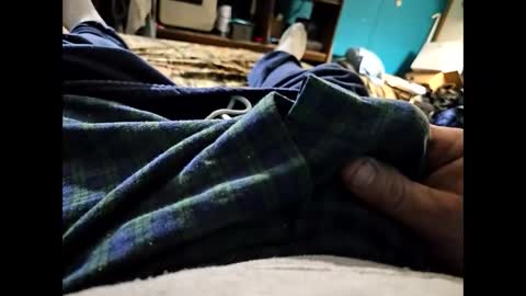 chevyman3219 online show from 12-17-25, 01:33