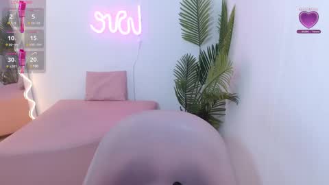 Chiara  online show from 12-15-24, 03:02