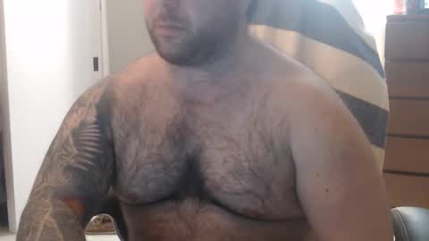 Chicagoguy86 aka Benny Cooper online show from 12-17-25, 05:02